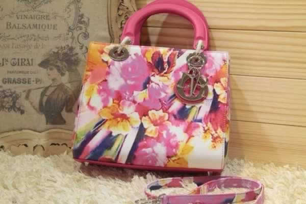 Replica man bagsReplica vivienne westwood bagsReplica dior online shop.